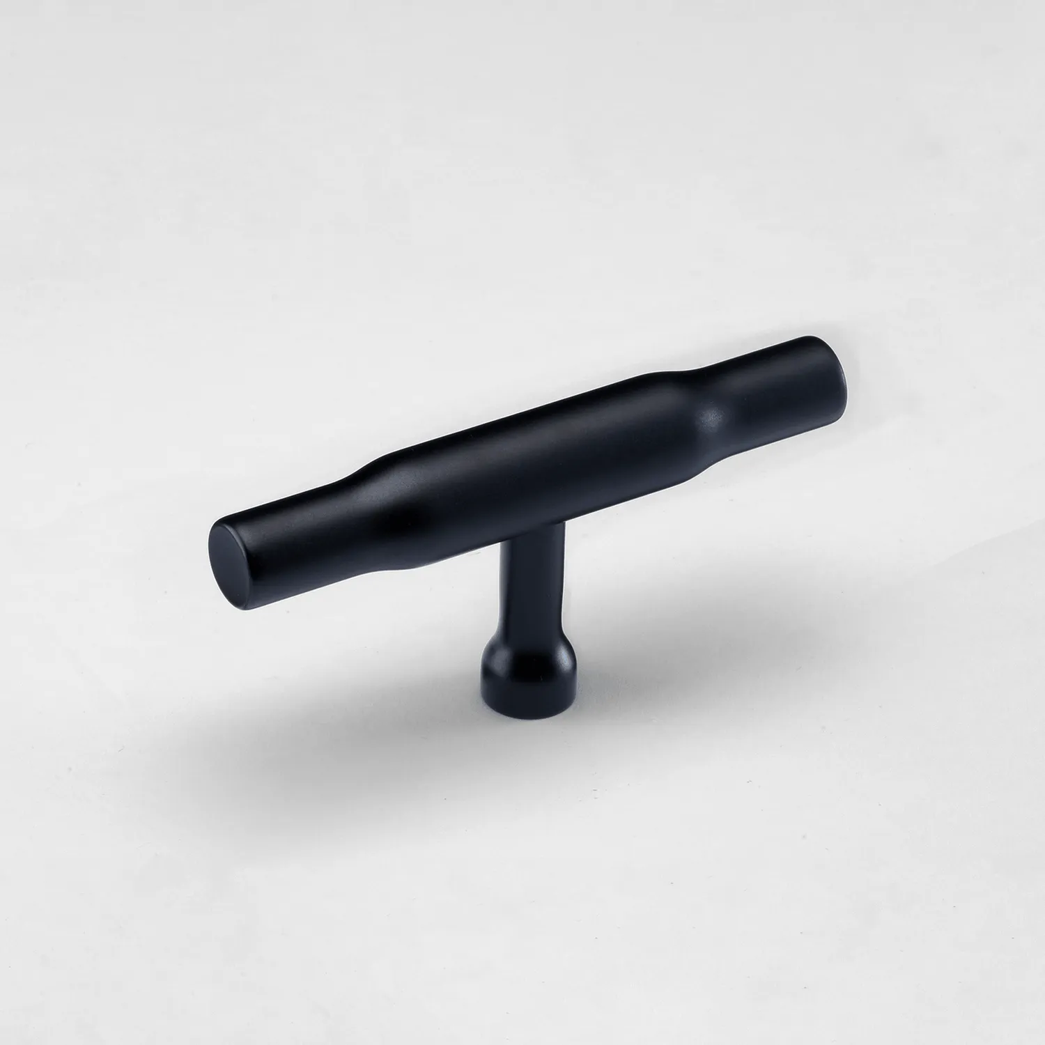 Crofts & Assinder Bowland maniglia nero opaco minimal