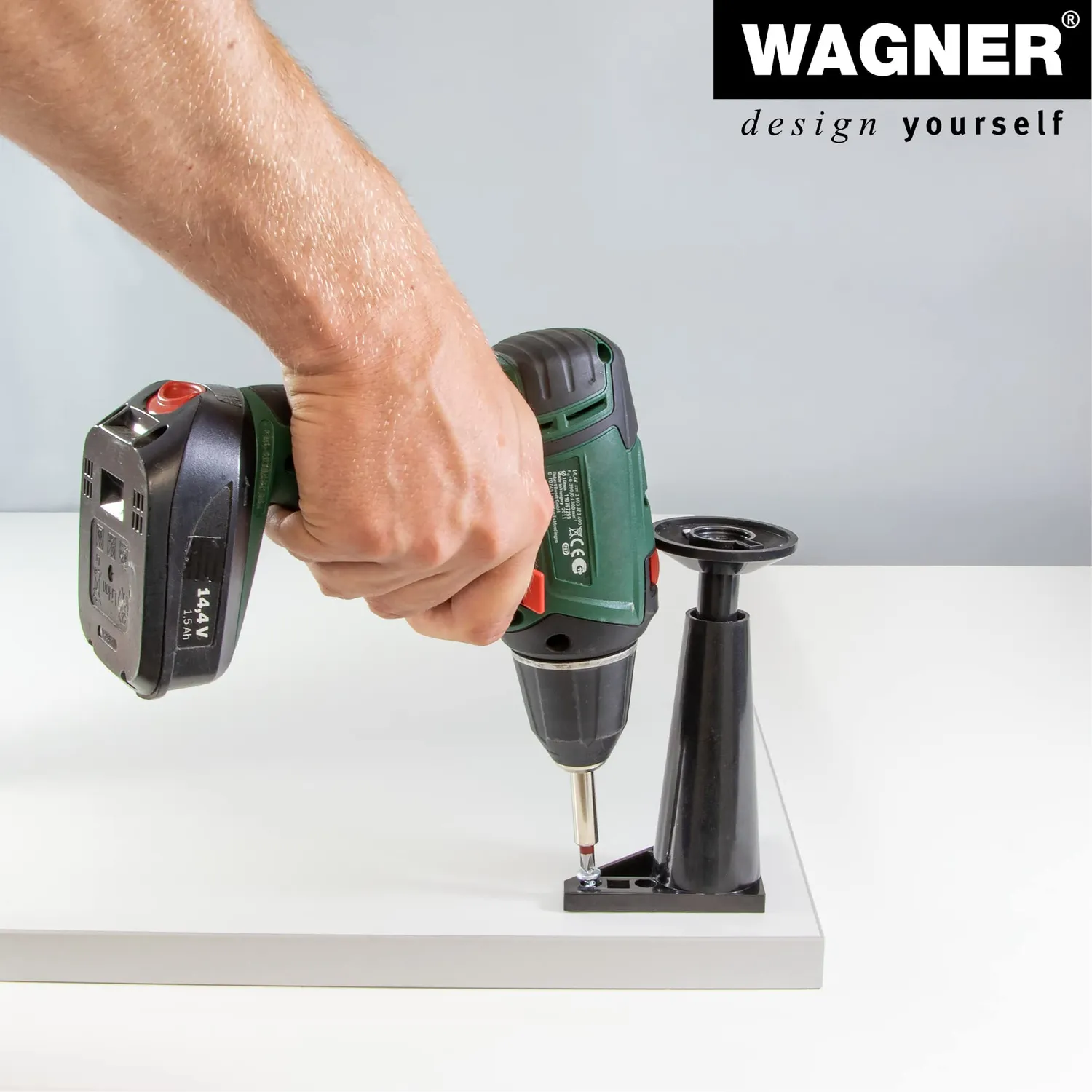 WAGNER Design ST 0261 gamba per mobili 100 mm nera regolabile