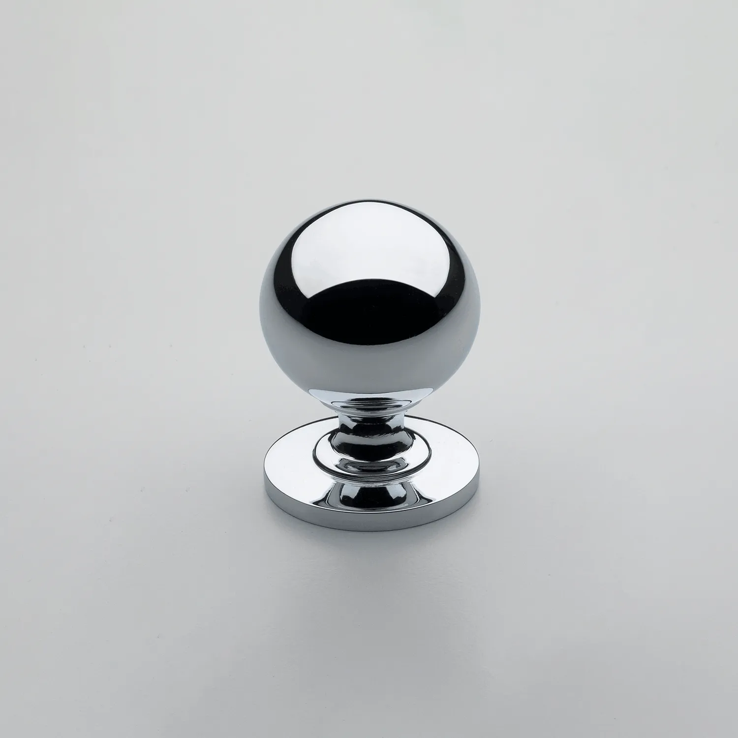 Crofts & Assinder Douglas Plain pomello tondo cromo
