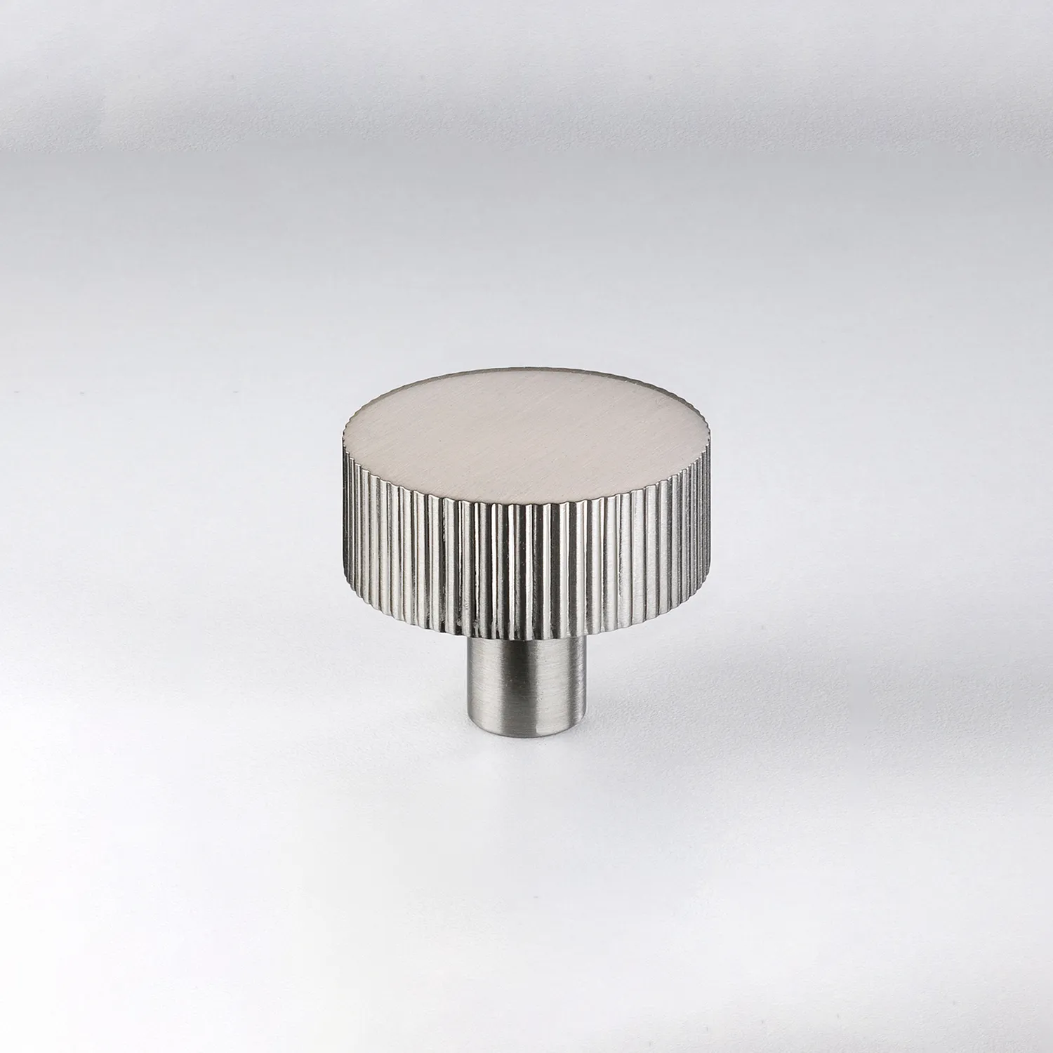 Crofts & Assinder Torbay maniglia mobili ottone satinato