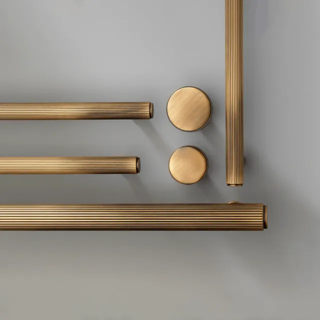 Crofts & Assinder Stirling pomello lusso ottone