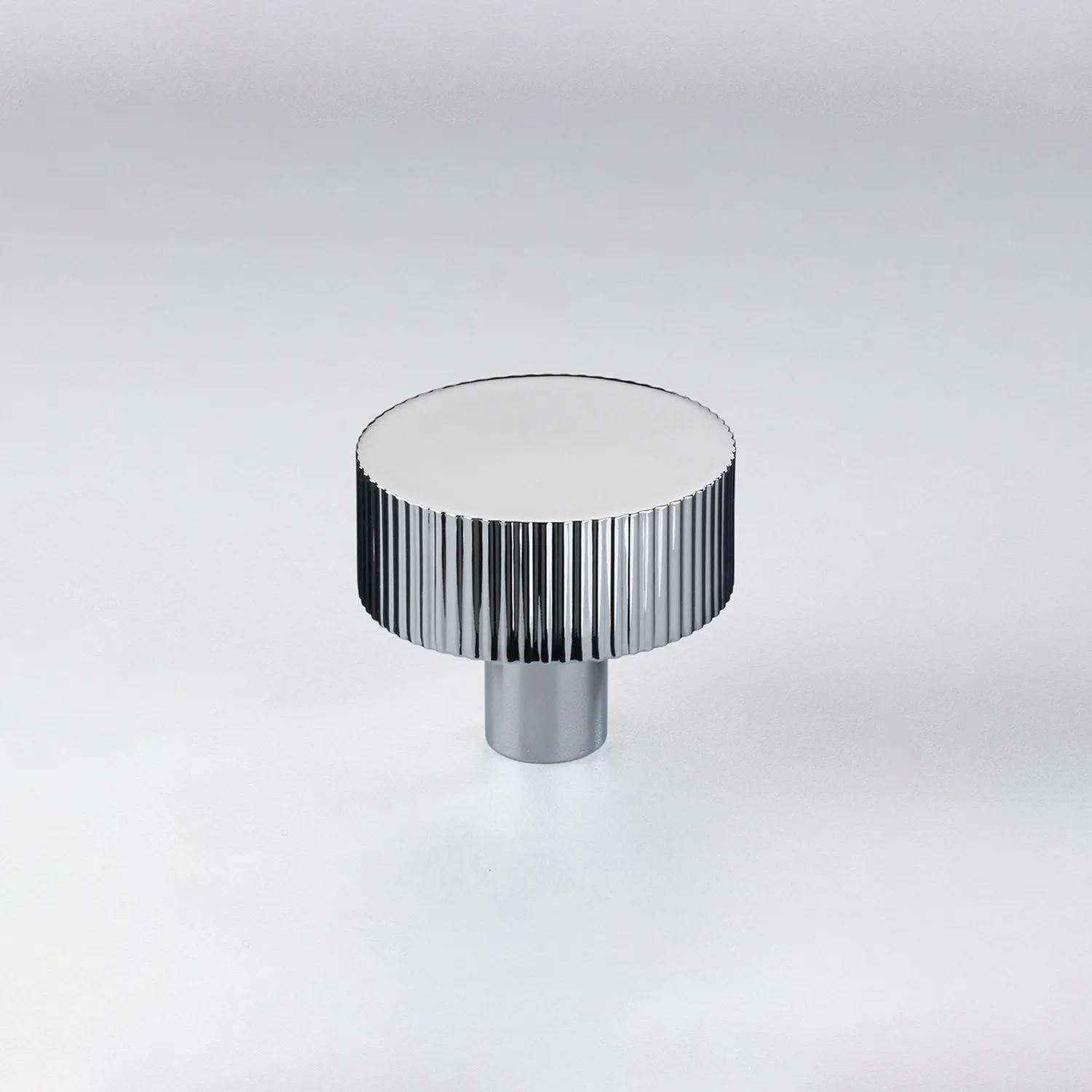Crofts & Assinder Torbay maniglia mobili ottone satinato
