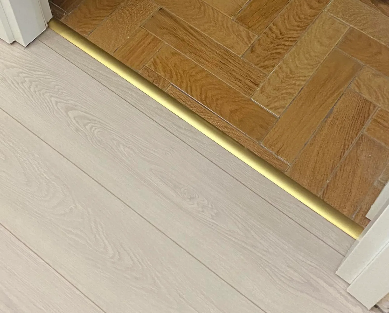 Gedotec Profilo Transizione Autoadesivo Bronzo 30x1000 mm