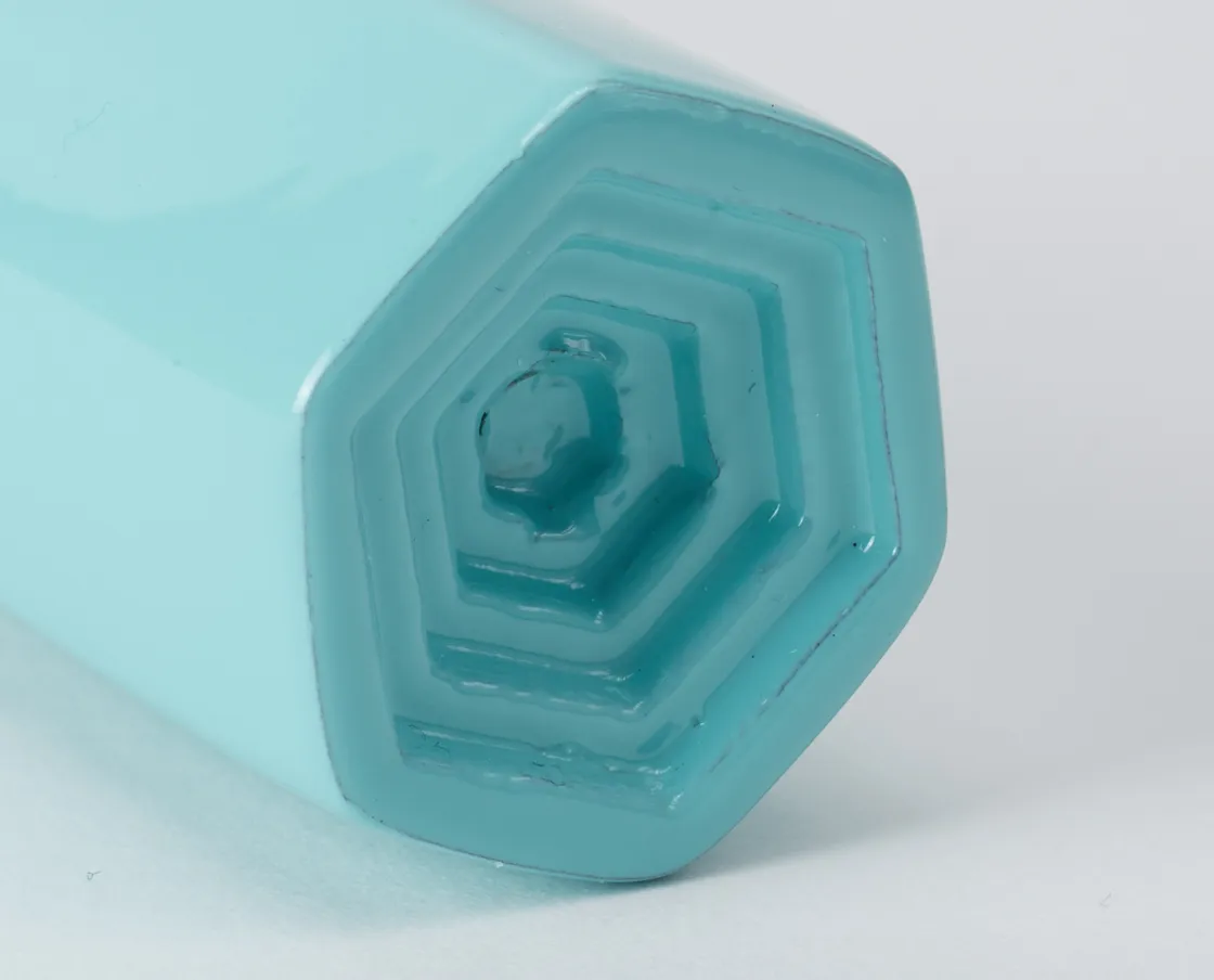 NIVA Design Prisma maniglia azzurra esagonale lucida