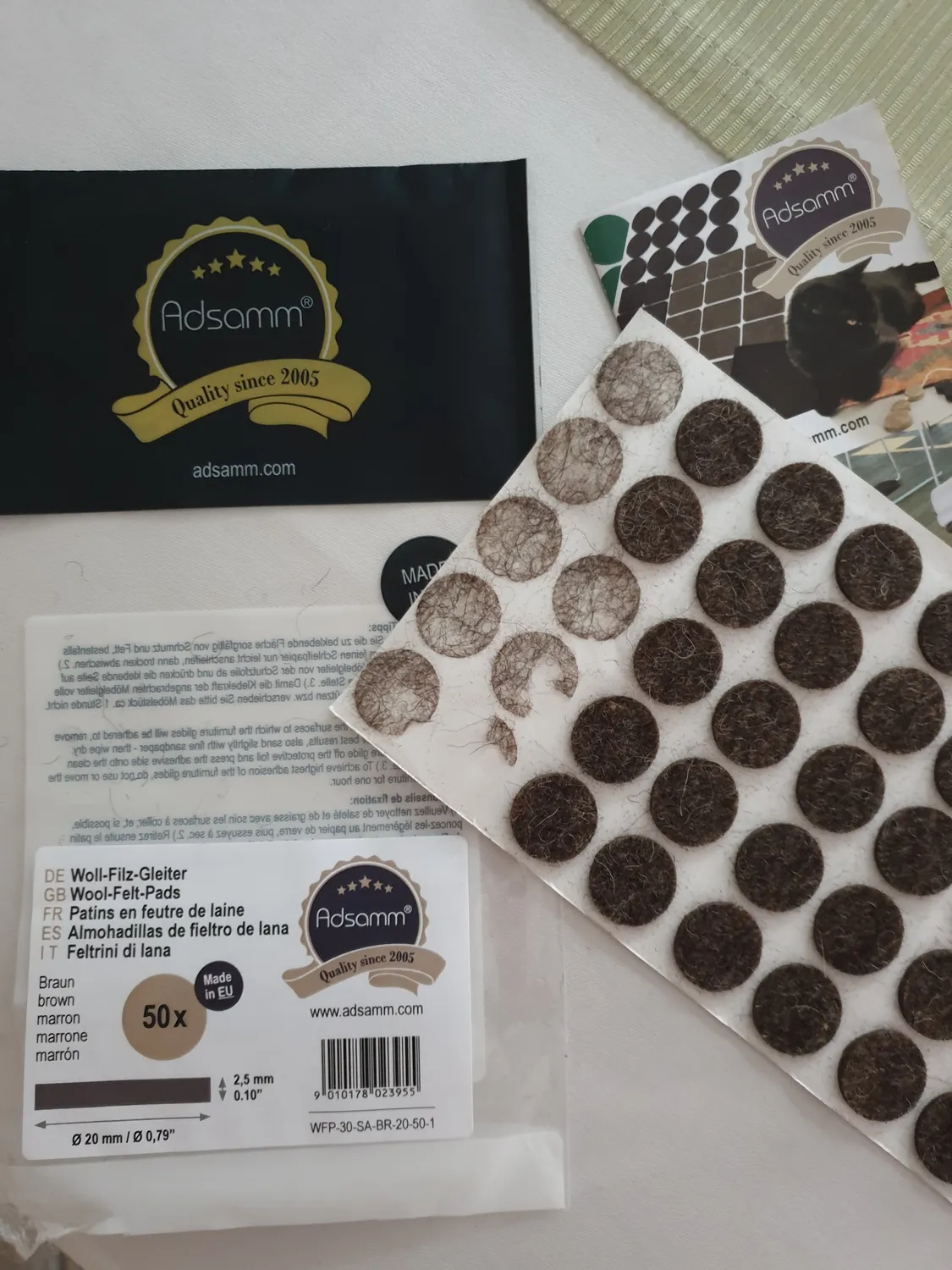 Adsamm feltrini autoadesivi Ø 20 mm marroni 50 pezzi lana