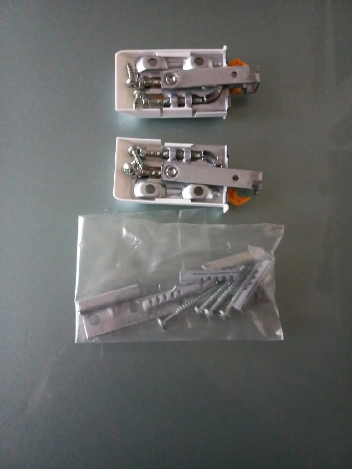 Indaux Scarpi-4 attaccaglia mobili sospesi 270 kg kit vite