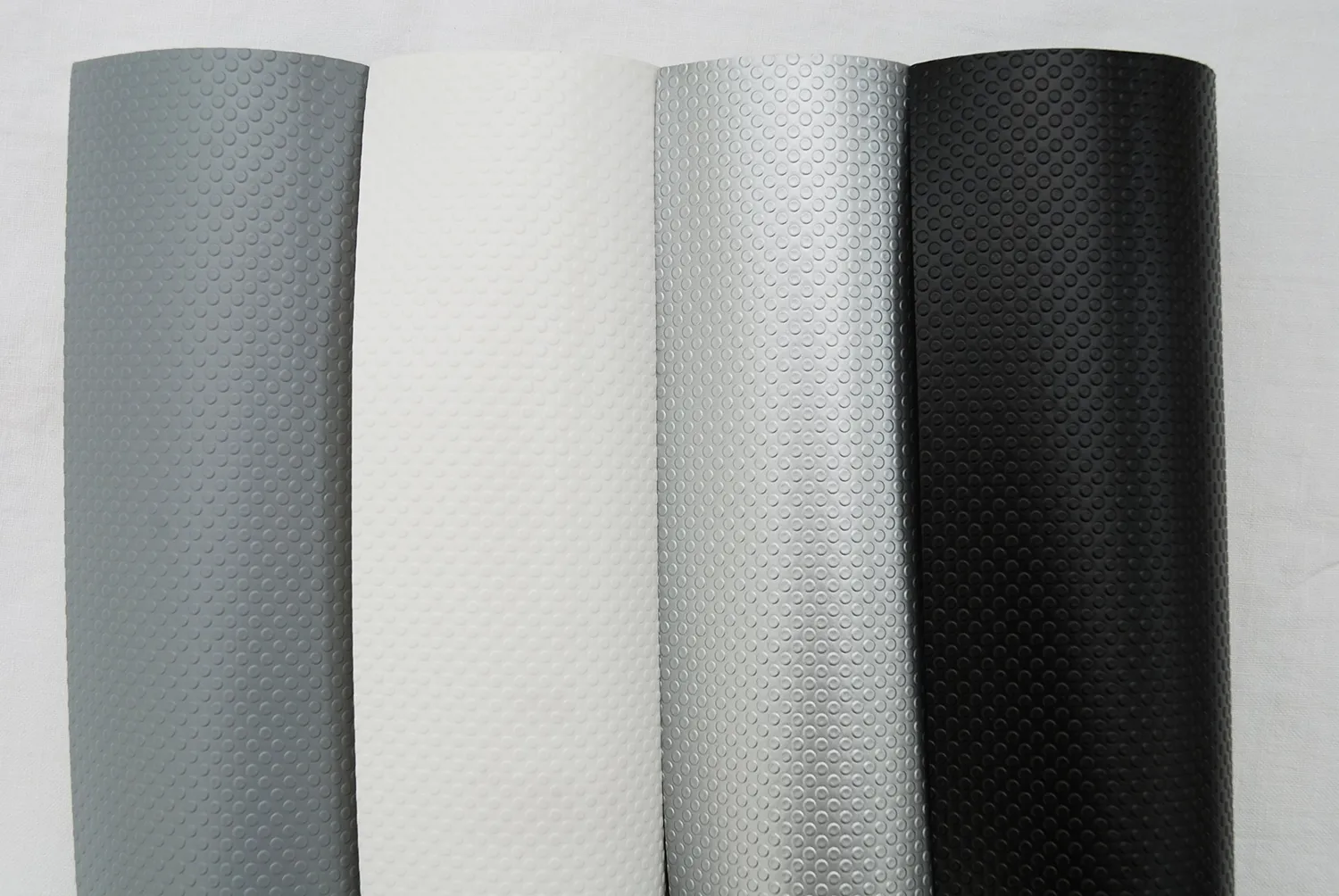 Adsamm Tappetino Antiscivolo 48x200 cm Rotolo Grigio in PVC