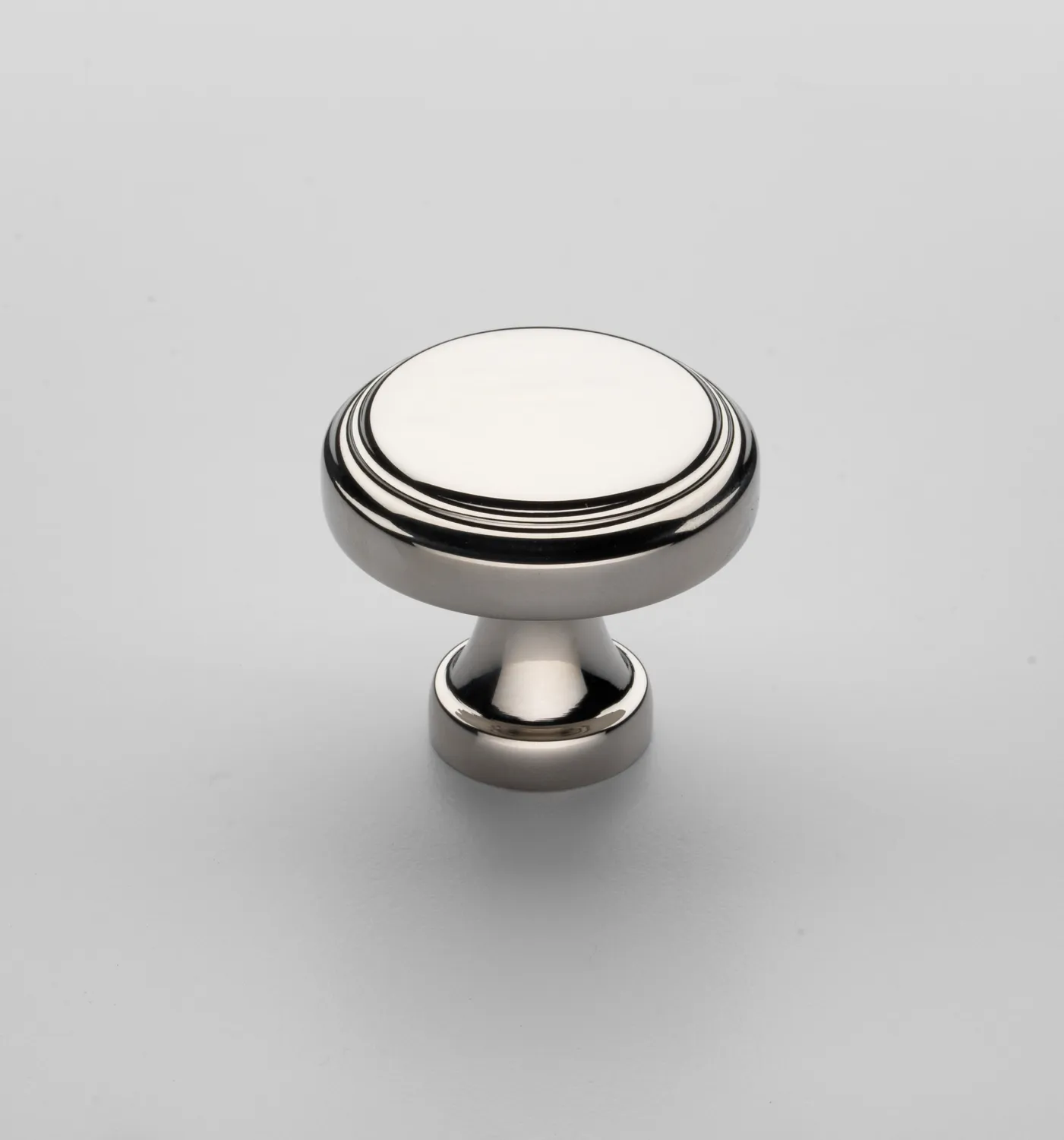 Crofts & Assinder Knightsbridge maniglia nichel classica