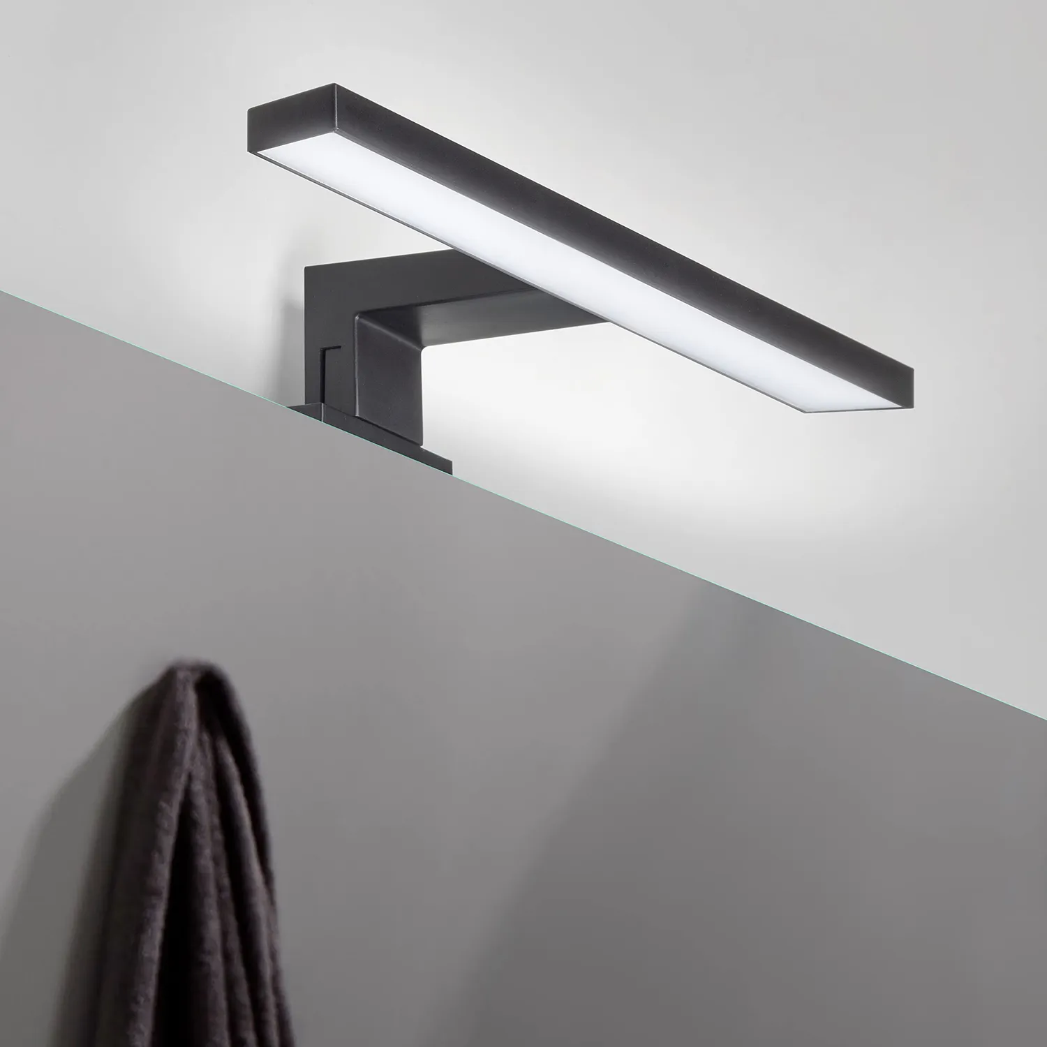 Emuca Faretto LED Specchio Bagno 300 mm Nero IP44