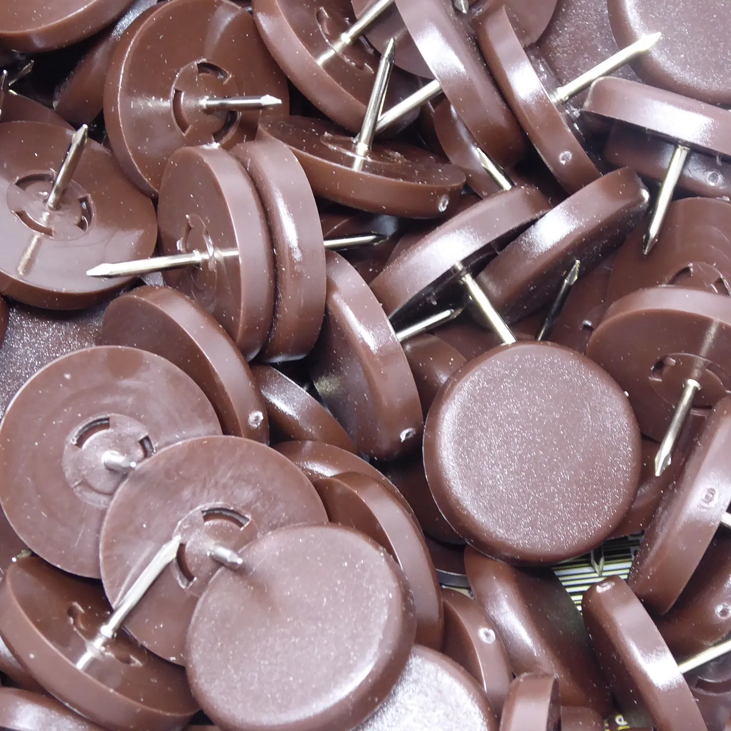 Adsamm Feltrini Plastica con Chiodo Ø30 mm Marroni 100 Pezzi