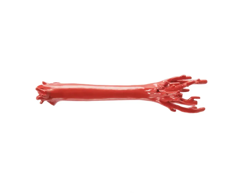 NIVA Design Corallo maniglia rossa ottone nera