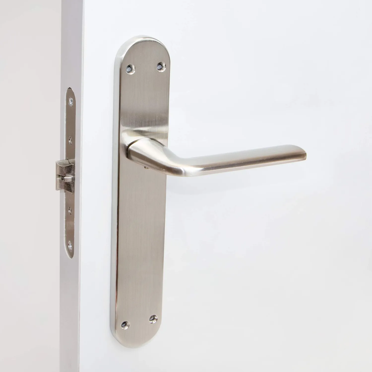 Emuca Maniglie Porta Interna Placca 43x250 Nickel Coppia